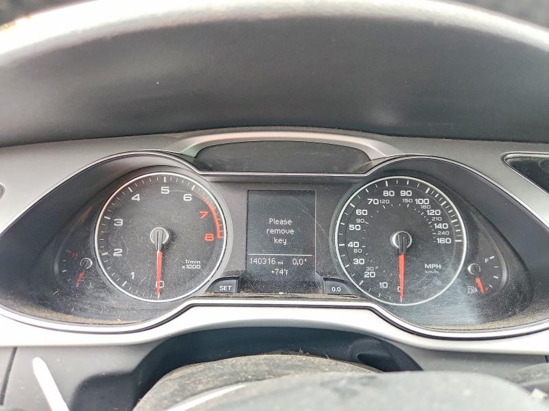 Продажа на аукционе авто 2015 Audi A4, vin: WAUBFAFL4FN032098, номер лота: 70938306