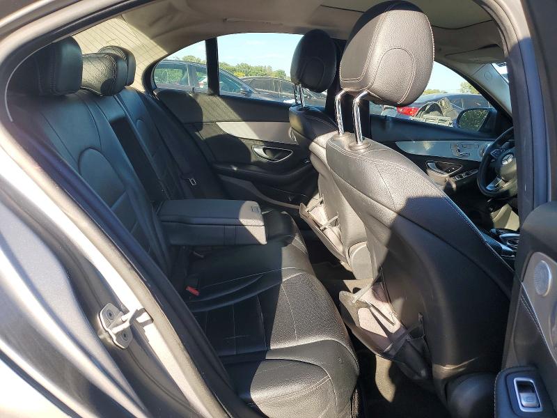 Auction sale of the 2015 Mercedes-benz C, vin: 55SWF4KB8FU028846, lot number: 72196176