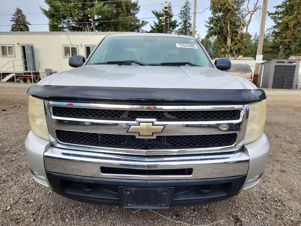 Продаж на аукціоні авто 2011 Chevrolet Silverado, vin: 1GCRKSE32BZ109820, номер лоту: 72644486