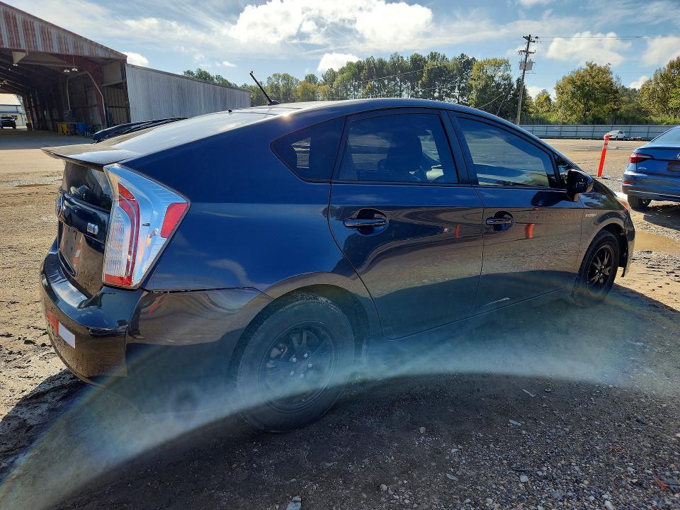71397756 :رقم المزاد ، JTDKN3DU7F0469281 vin ، 2015 Toyota Prius مزاد بيع