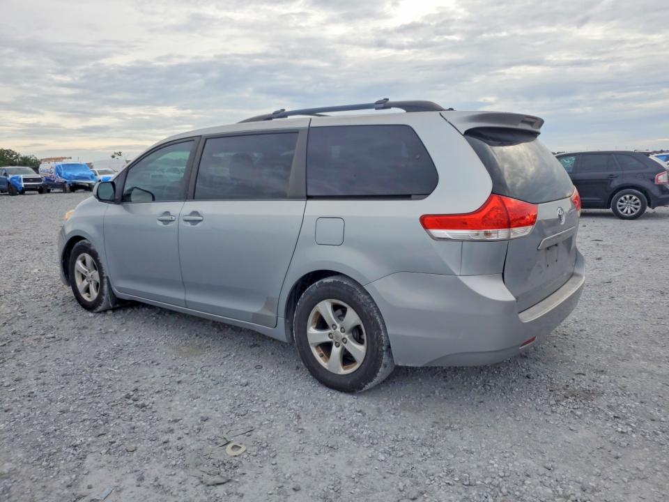 Aukcja sprzedaży 2011 Toyota Sienna, vin: 5TDKK3DC7BS139034, numer aukcji: 71628496