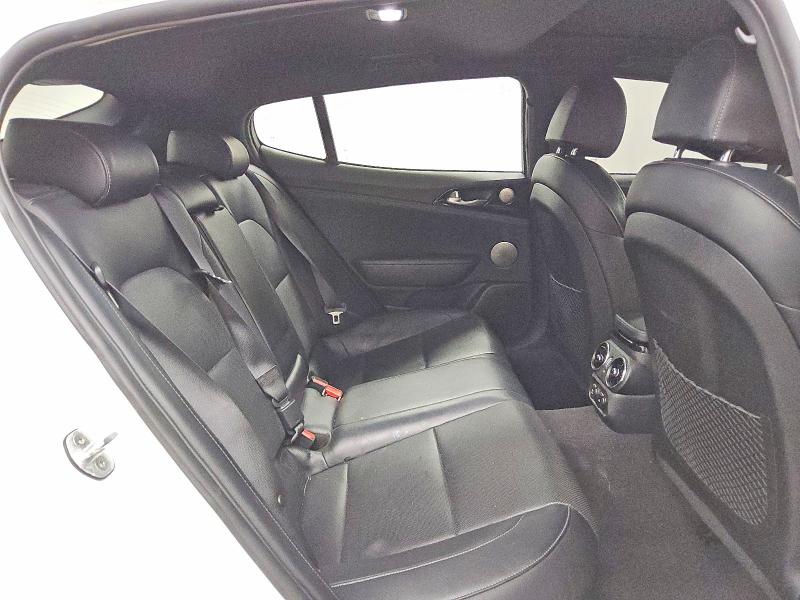 2022 Kia Stinger მანქანა იყიდება აუქციონზე, vin: KNAE35LD7N6101322, აუქციონის ნომერი: 71262206