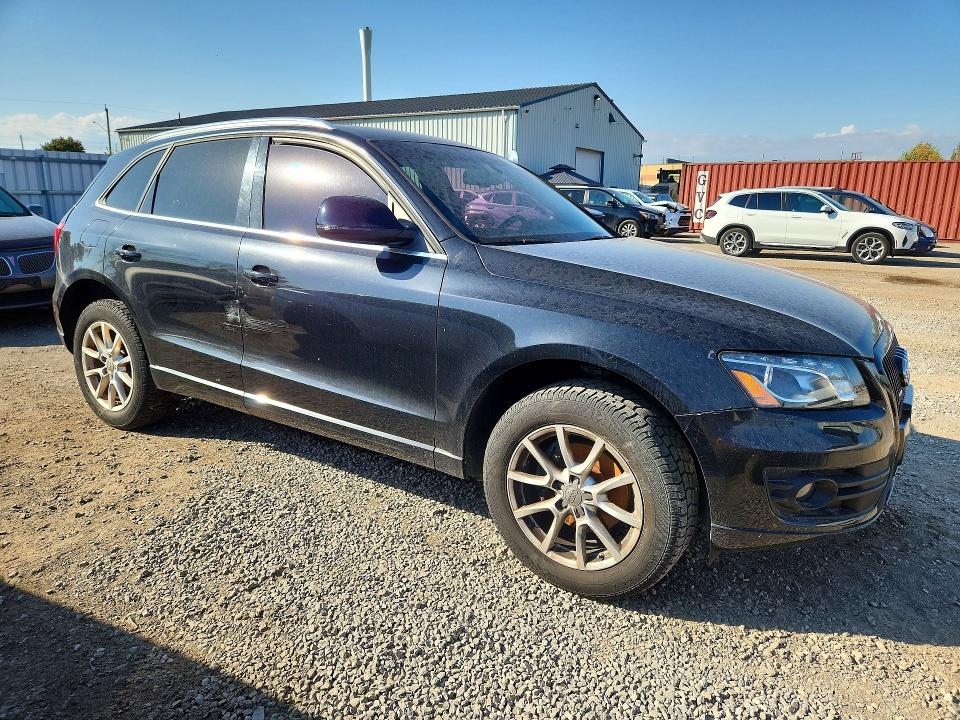 69333706 :رقم المزاد ، WA1VFCFPXBA015543 vin ، 2011 Audi Q5 مزاد بيع