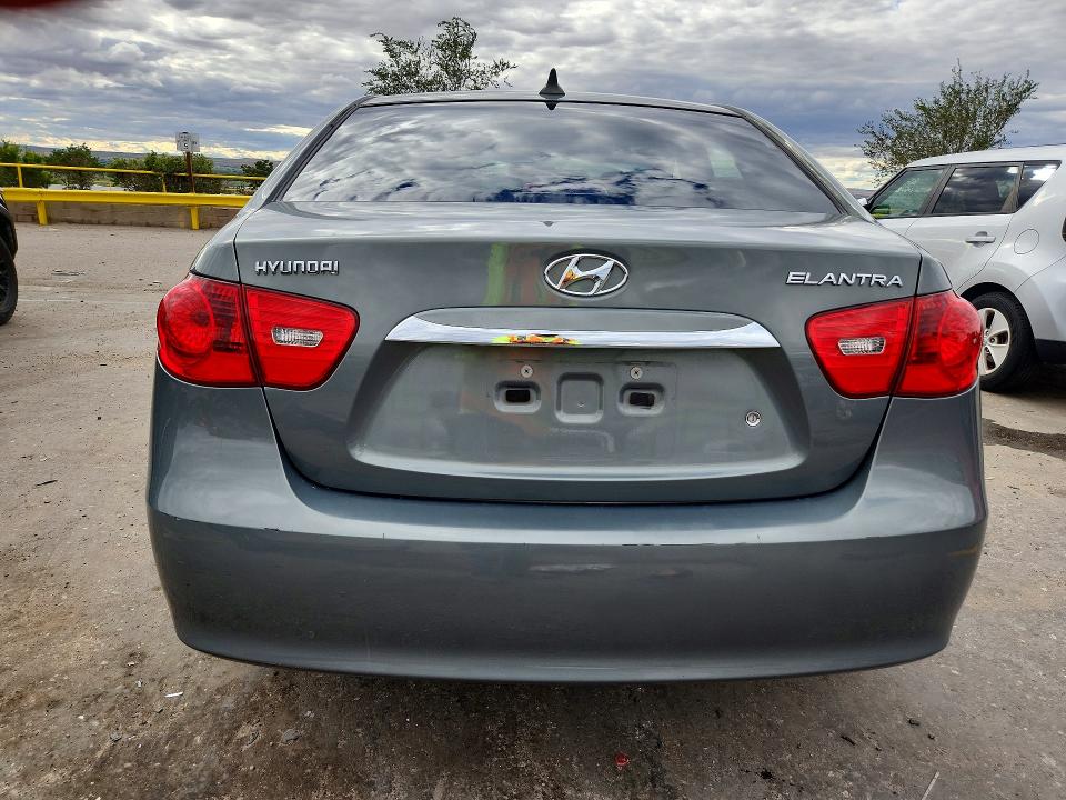 71452986 :رقم المزاد ، KMHDU4AD8AU136378 vin ، 2010 Hyundai Elantra مزاد بيع
