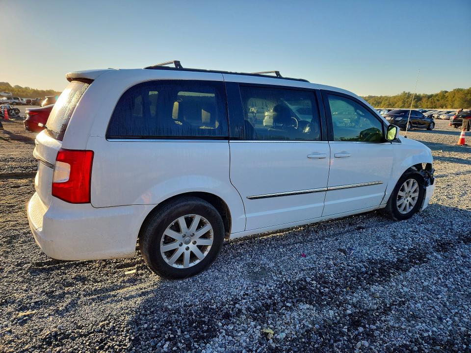 71932156 :رقم المزاد ، 2C4RC1BG2ER236239 vin ، 2014 Chrysler Town & Country مزاد بيع