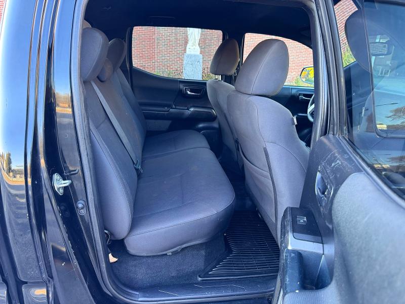 Продаж на аукціоні авто 2018 Toyota Tacoma, vin: 3TMDZ5BN2JM048756, номер лоту: 73183816