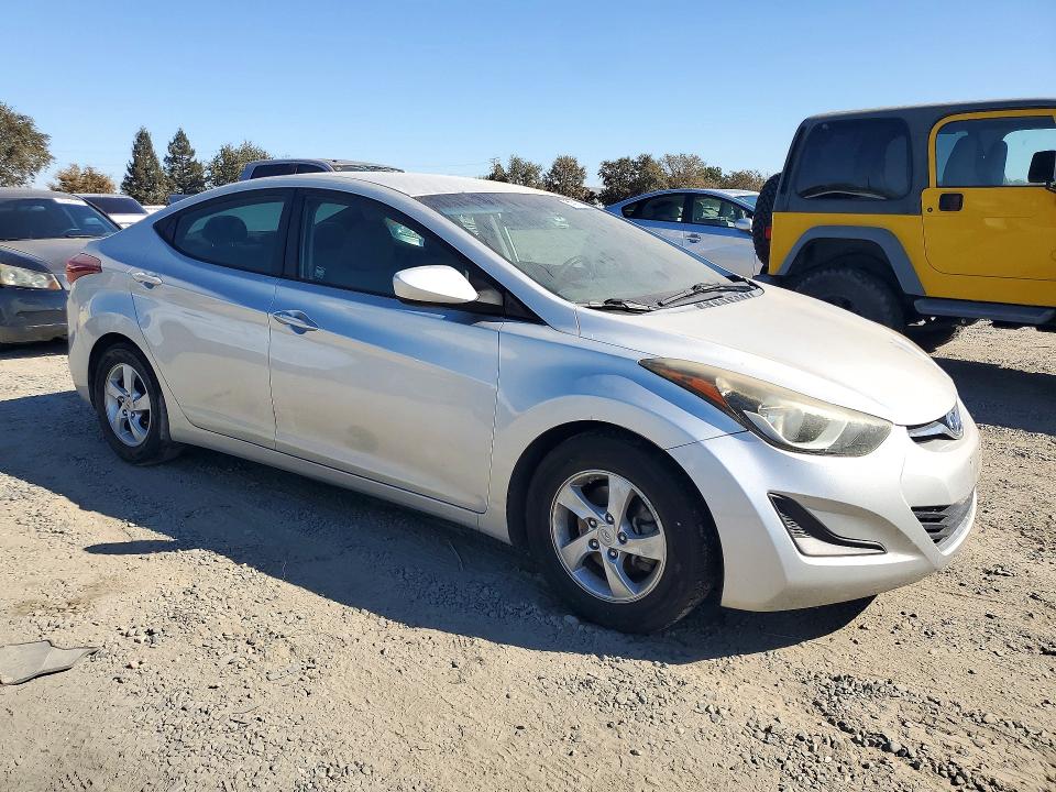 71097026 :رقم المزاد ، 5NPDH4AE0FH646386 vin ، 2015 Hyundai Elantra مزاد بيع