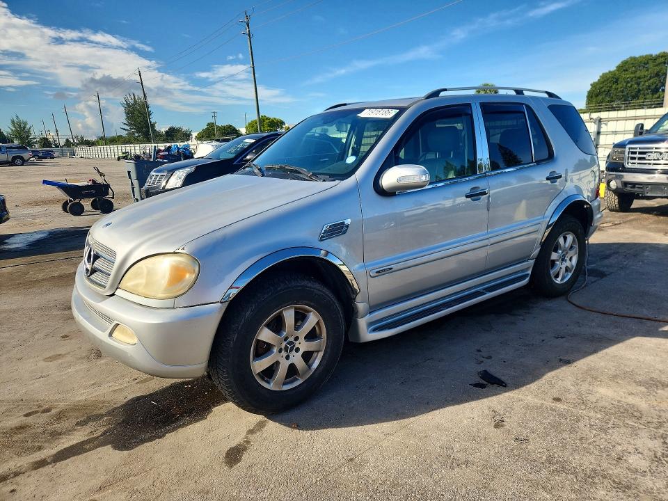 71916186 :رقم المزاد ، 4JGAB57EX5A539431 vin ، 2005 Mercedes-benz Ml مزاد بيع