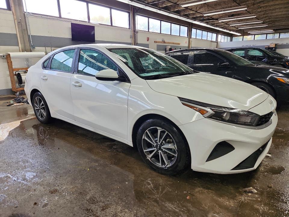 Продажа на аукционе авто 2023 Kia Forte, vin: 3KPF24AD1PE589171, номер лота: 71477086