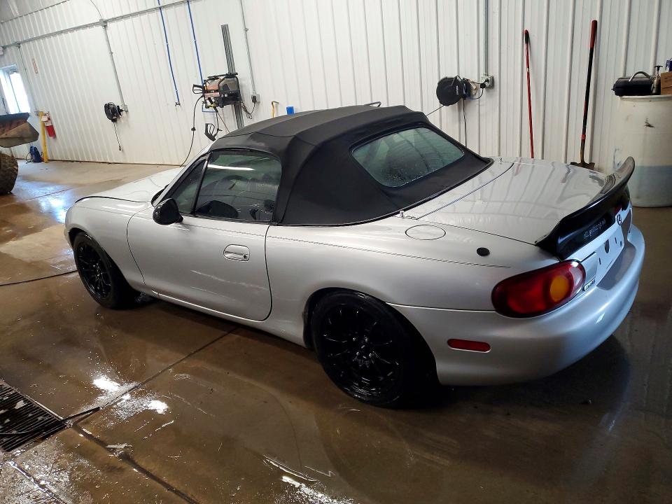 71425426 :رقم المزاد ، JM1NB3536X0118116 vin ، 1999 Mazda Mx-5 Miata مزاد بيع