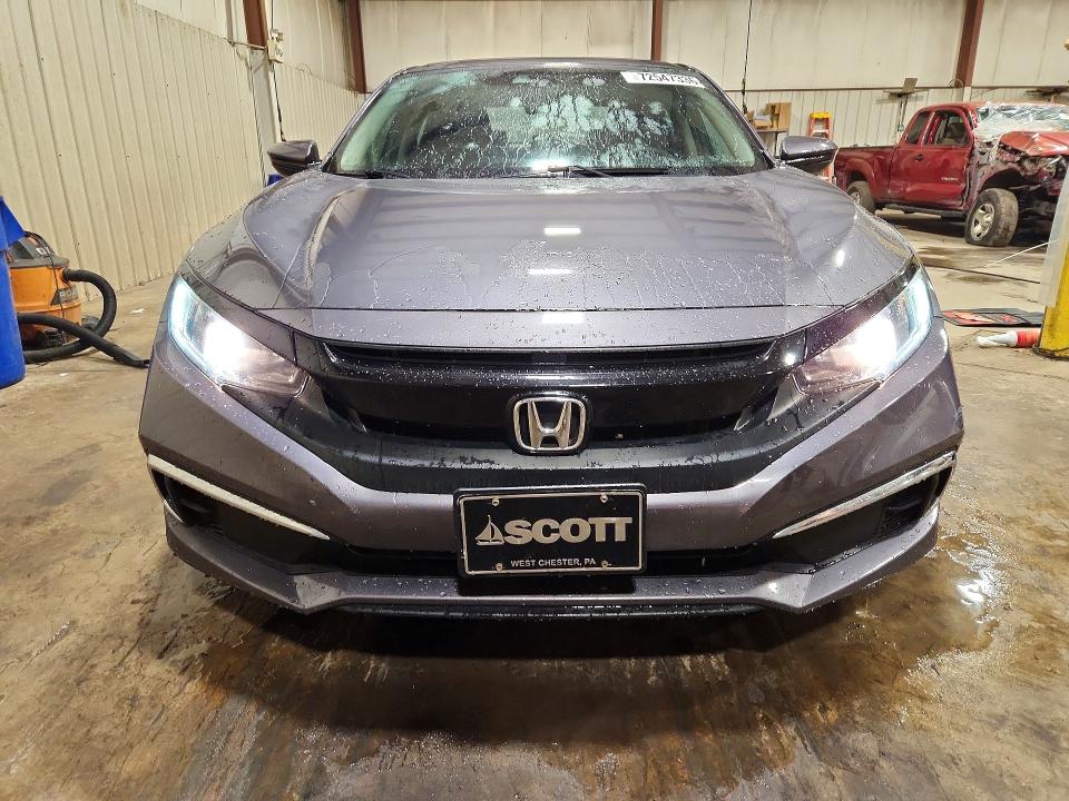 72547336 :رقم المزاد ، 2HGFC2F61KH599533 vin ، 2019 Honda Civic مزاد بيع