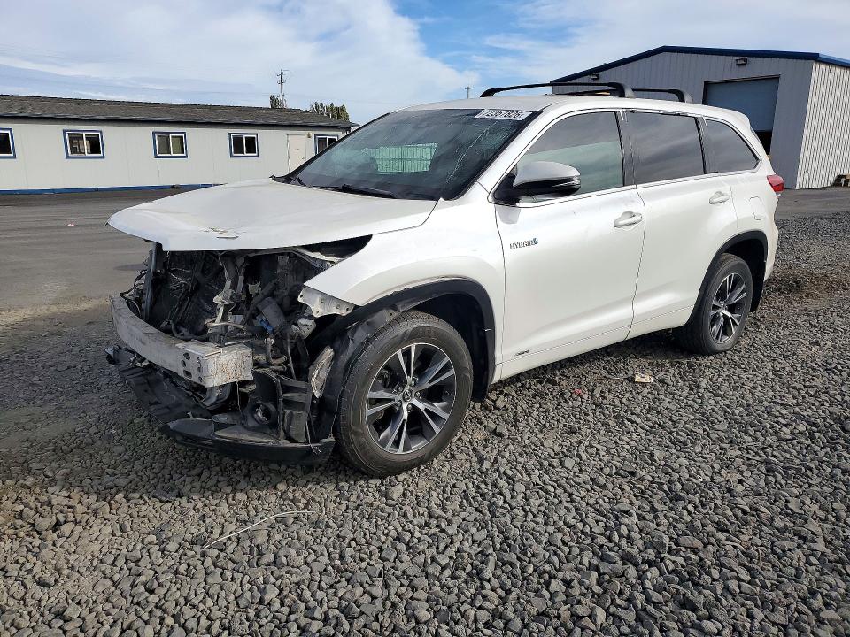2018 Toyota Highlander Hybrid მანქანა იყიდება აუქციონზე, vin: 5TDBGRFH9JS037889, აუქციონის ნომერი: 72357826