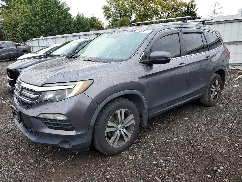 Продаж на аукціоні авто 2017 Honda Pilot, vin: 5FNYF6H65HB016771, номер лоту: 72394136