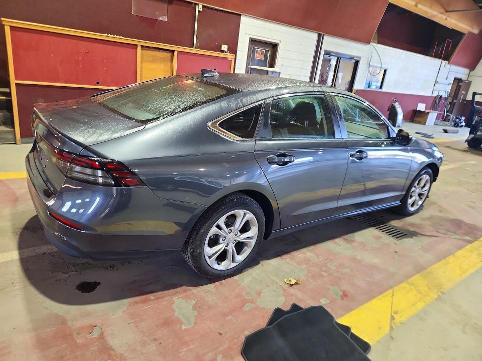 Продаж на аукціоні авто 2026 Honda Accord, vin: 1HGCY1F2XTA029011, номер лоту: 72305176