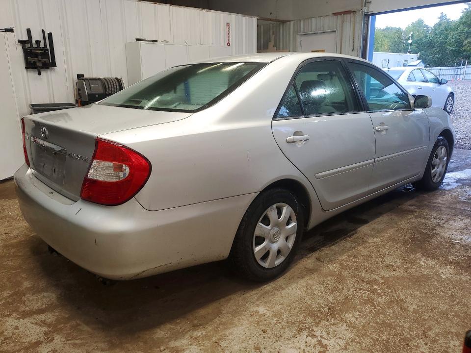 71973696 :رقم المزاد ، 4T1BE30K84U286171 vin ، 2004 Toyota Camry مزاد بيع