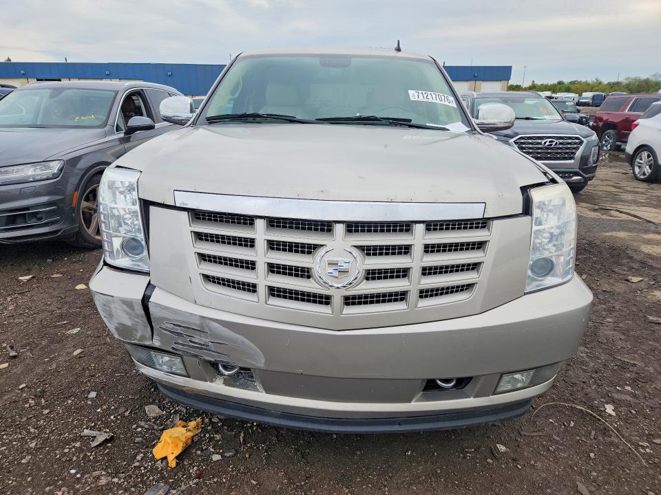 Продажа на аукционе авто 2009 Cadillac Escalade, vin: 1GYFK23239R289018, номер лота: 71217076