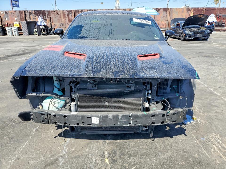 71064006 :رقم المزاد ، 2C3CDZAG7FH906060 vin ، 2015 Dodge Challenger مزاد بيع