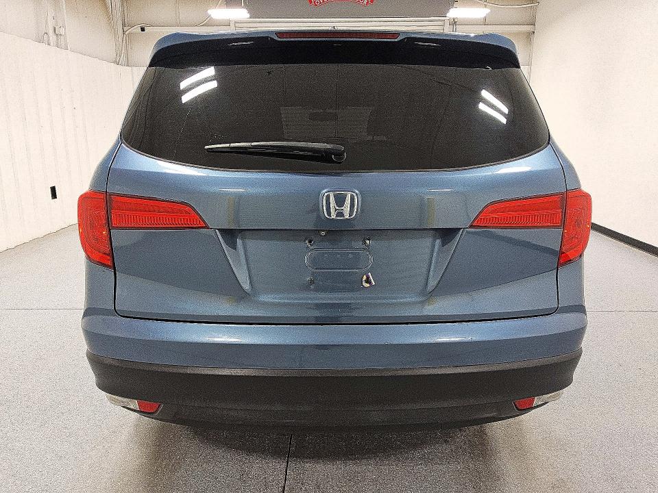 2017 Honda Pilot მანქანა იყიდება აუქციონზე, vin: 5FNYF6H58HB101644, აუქციონის ნომერი: 71888566