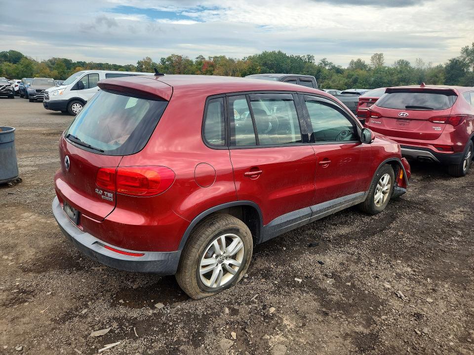 71079066 :رقم المزاد ، WVGBV3AX8DW070450 vin ، 2013 Volkswagen Tiguan مزاد بيع