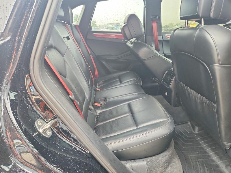 Продаж на аукціоні авто 2017 Porsche Macan, vin: WP1AB2A57HLB10847, номер лоту: 70921896