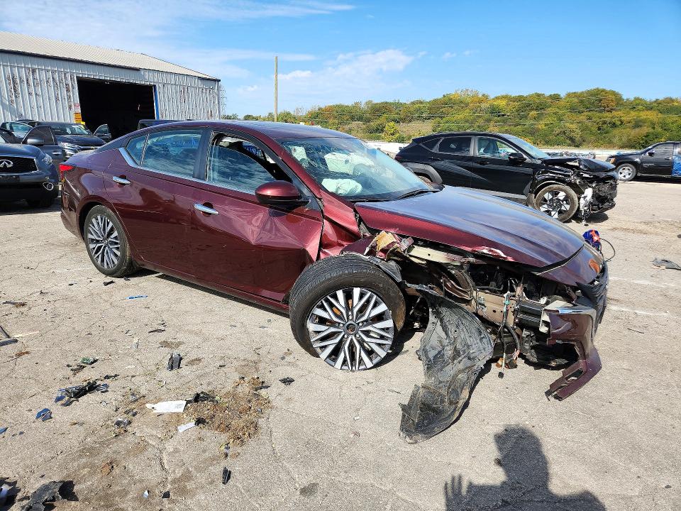 2024 Nissan Altima მანქანა იყიდება აუქციონზე, vin: 1N4BL4DV3RN428843, აუქციონის ნომერი: 72593626