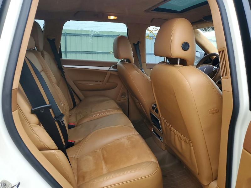 Продаж на аукціоні авто 2010 Porsche Cayenne, vin: WP1AD2APXALA60527, номер лоту: 72430196