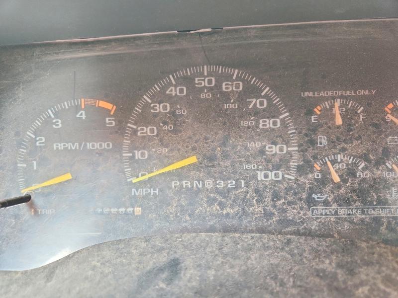 1995 Chevrolet Tahoe მანქანა იყიდება აუქციონზე, vin: 3GNEK18K9SG108800, აუქციონის ნომერი: 71278376