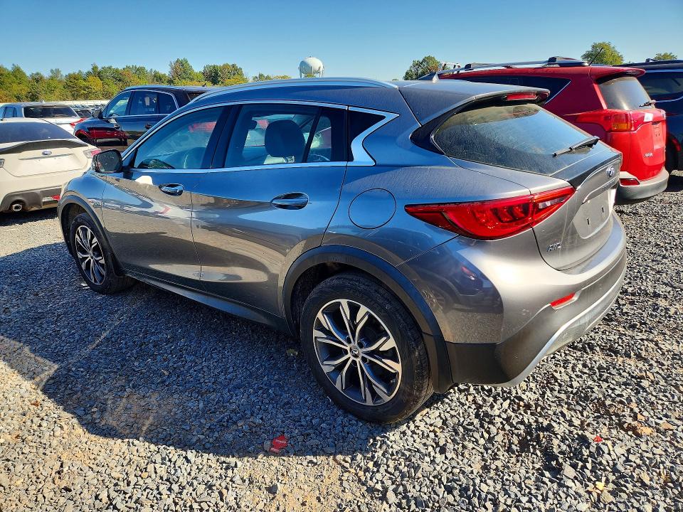 72201226 :رقم المزاد ، SJKCH5CR4HA027900 vin ، 2017 Infiniti Qx30 مزاد بيع