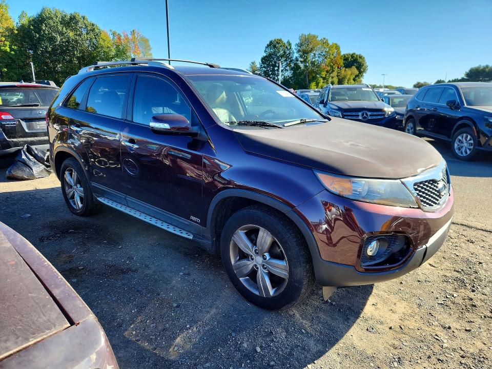 71604216 :رقم المزاد ، 5XYKUCA65CG293524 vin ، 2012 Kia Sorento مزاد بيع