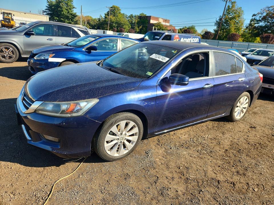 71034746 :رقم المزاد ، 1HGCR2F70EA230501 vin ، 2014 Honda Accord مزاد بيع