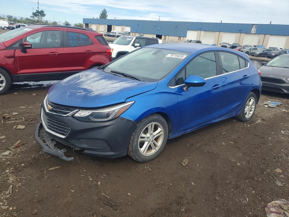 70749836 :رقم المزاد ، 3G1BE6SM7JS654400 vin ، 2018 Chevrolet Cruze مزاد بيع