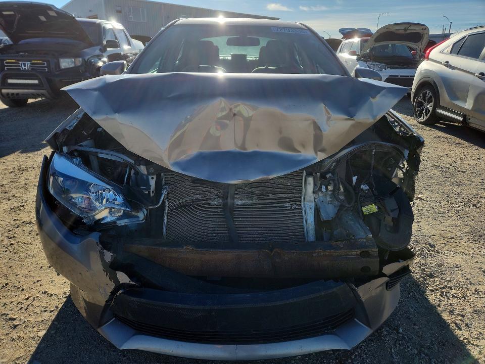 Продажа на аукционе авто 2015 Toyota Corolla, vin: 2T1BURHE2FC305080, номер лота: 72793336