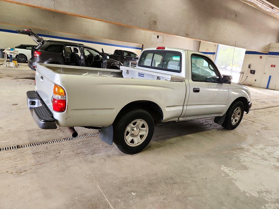 71900296 :رقم المزاد ، 5TENL42N22Z132337 vin ، 2002 Toyota Tacoma مزاد بيع