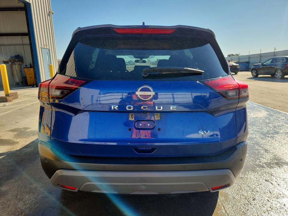72050826 :رقم المزاد ، 5N1BT3BA4PC837748 vin ، 2023 Nissan Rogue مزاد بيع