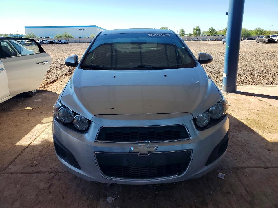 70876296 :رقم المزاد ، 1G1JC5SH7E4238853 vin ، 2014 Chevrolet Sonic مزاد بيع