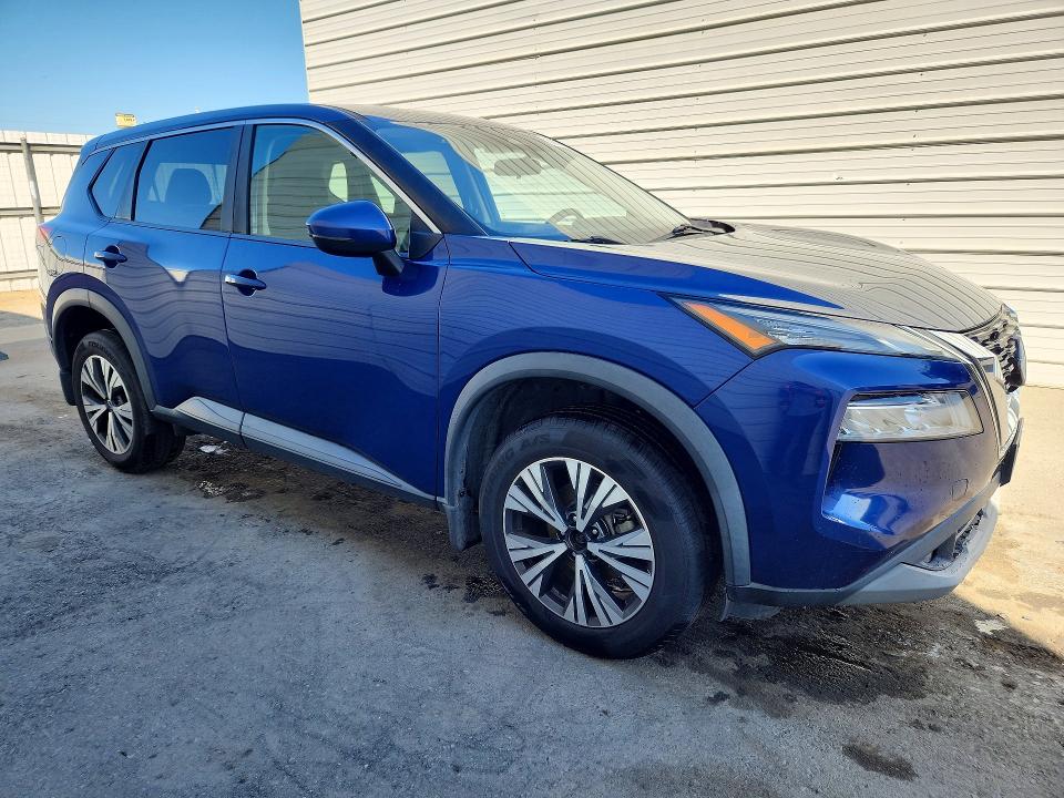 72177266 :رقم المزاد ، 5N1BT3BA3NC677603 vin ، 2022 Nissan Rogue مزاد بيع