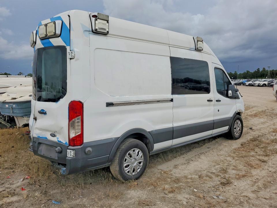 2017 Ford Transit მანქანა იყიდება აუქციონზე, vin: 1FDBW2XG2HKB51391, აუქციონის ნომერი: 69753476