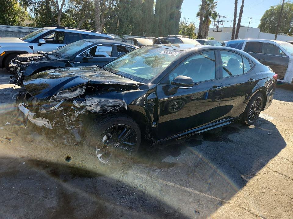 2026 Toyota Camry მანქანა იყიდება აუქციონზე, vin: 4T1DAACK1TU661837, აუქციონის ნომერი: 72137756