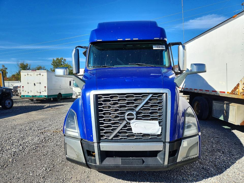 2020 Volvo Vn მანქანა იყიდება აუქციონზე, vin: 4V4NC9EJ6LN269330, აუქციონის ნომერი: 71858166