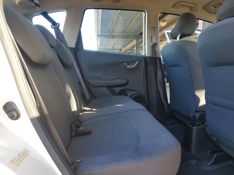 72025756 :رقم المزاد ، JHMGE8H38CC035643 vin ، 2012 Honda Fit مزاد بيع
