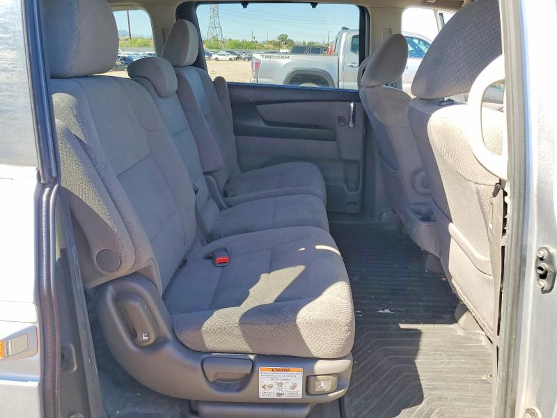 70663176 :رقم المزاد ، 5FNRL5H30GB100380 vin ، 2016 Honda Odyssey مزاد بيع