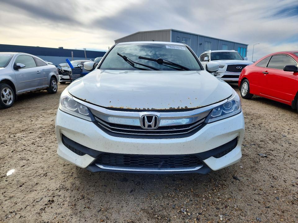 Продажа на аукционе авто 2017 Honda Accord, vin: 1HGCR2F3XHA807634, номер лота: 70351476