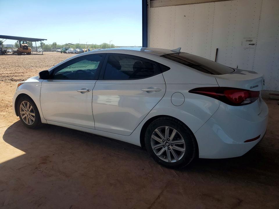 72198776 :رقم المزاد ، 5NPDH4AE4FH563821 vin ، 2015 Hyundai Elantra مزاد بيع