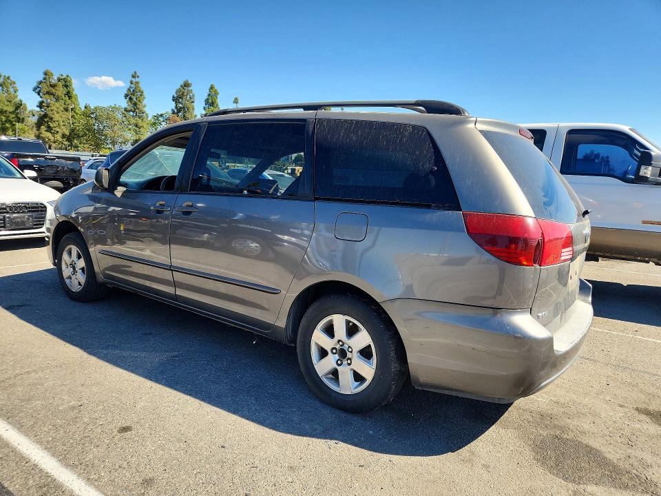2005 Toyota Sienna მანქანა იყიდება აუქციონზე, vin: 5TDZA23C15S386616, აუქციონის ნომერი: 72513516