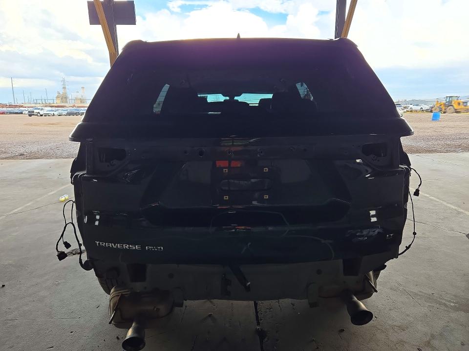 2018 Chevrolet Traverse მანქანა იყიდება აუქციონზე, vin: 1GNEVGKW7JJ130233, აუქციონის ნომერი: 72132026