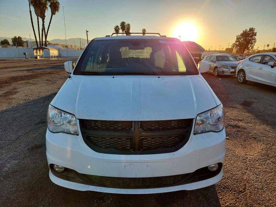 71848946 :رقم المزاد ، 2C4RDGCGXKR740371 vin ، 2019 Dodge Grand Caravan مزاد بيع