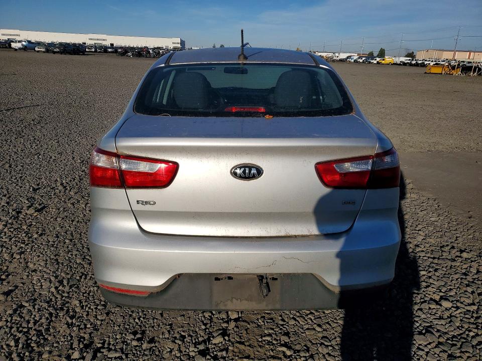 2016 Kia Rio მანქანა იყიდება აუქციონზე, vin: KNADM4A33G6611537, აუქციონის ნომერი: 70130406