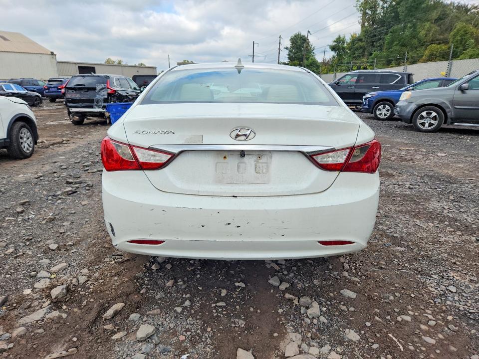 71642376 :رقم المزاد ، 5NPEB4AC8BH015917 vin ، 2011 Hyundai Sonata مزاد بيع