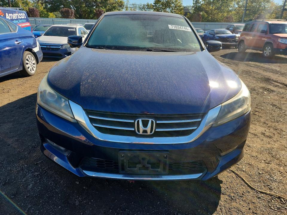 Продаж на аукціоні авто 2014 Honda Accord, vin: 1HGCR2F70EA230501, номер лоту: 71034746