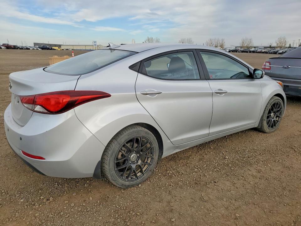 Aukcja sprzedaży 2015 Hyundai Elantra, vin: KMHDH4AE2FU386509, numer aukcji: 71744876